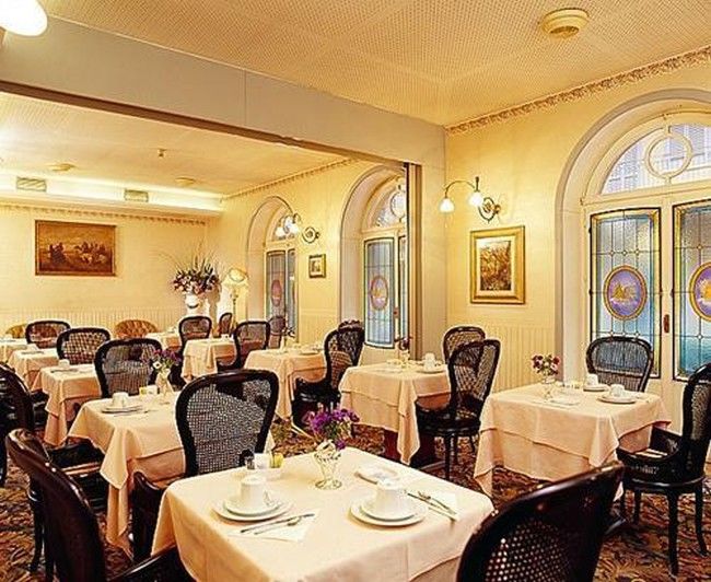 Jr Hotels Bocconi Milano Restaurant photo